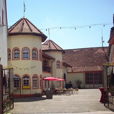 Weinschloesschen Im Weingut Roos Hotel Ilbesheim Kültér fotó